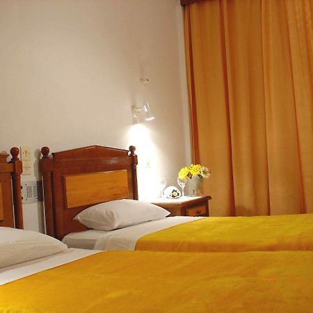 Golden Sands Hotel Ájos Jeórjos Rom bilde